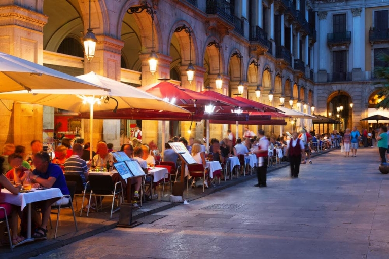 Restaurants Placa Reial. Barcelona, Spanje