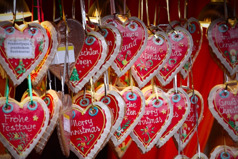 Gingerbread hearts